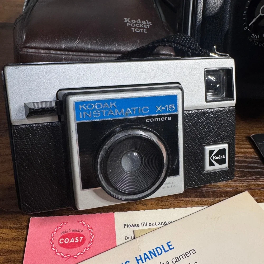 Vintage Polaroid Super Colorpack Land Camera & Kodak Instamatic X-15 Lot Cases